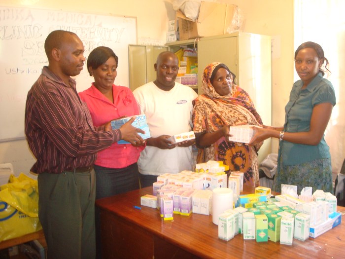 Medical donations to Ushirika Clinic in Kibera.