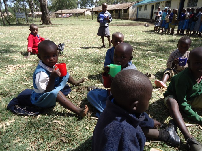 Spirulina project, funded by Eat So They Can donations.